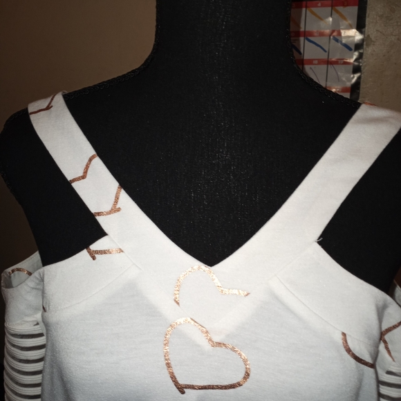 SHEILAY Women's Tee - Picture 8 of 8